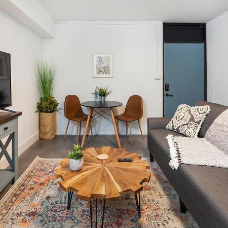 Comfortable Studio With Queen Bed, City Walkable! Appartamento Atlanta Esterno foto