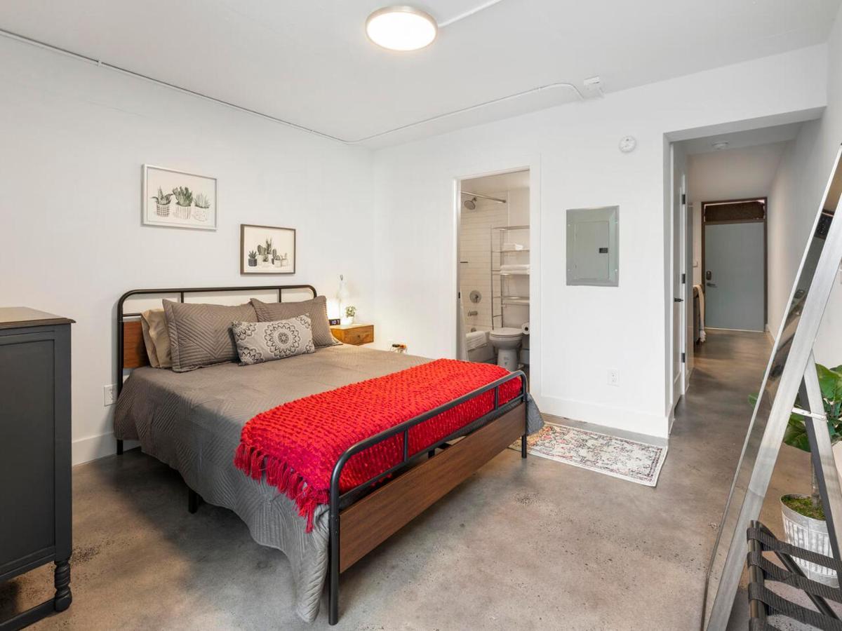 Comfortable Studio With Queen Bed, City Walkable! Appartamento Atlanta Esterno foto